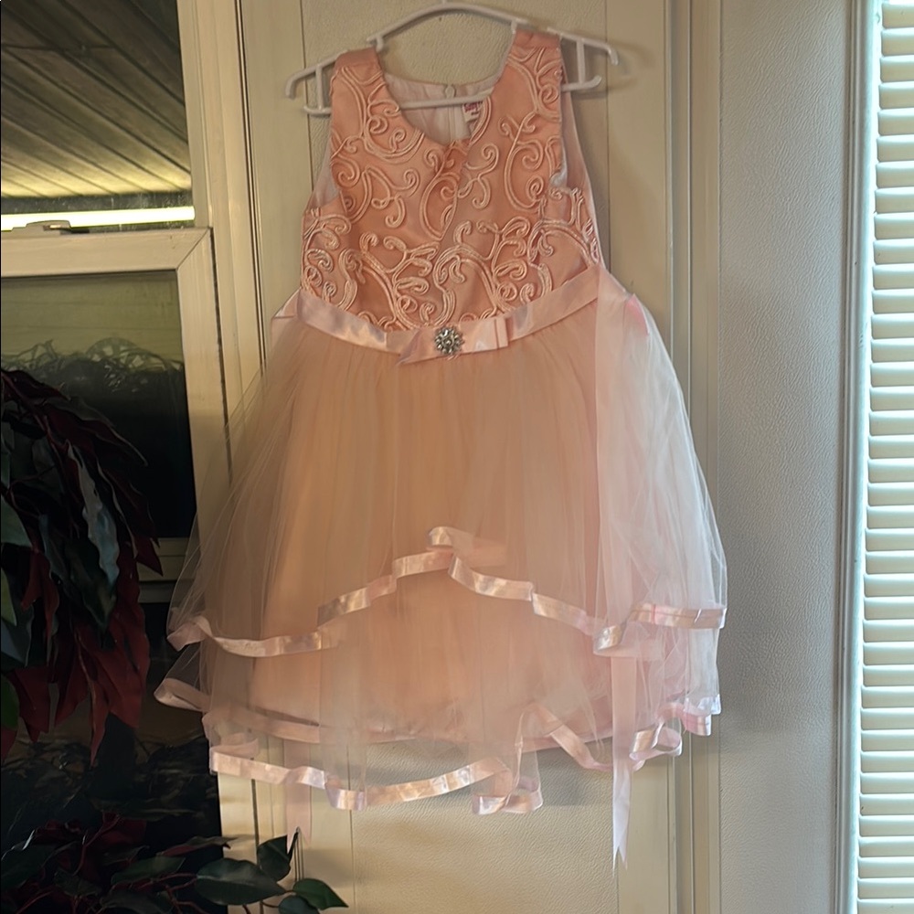 Pink Sleeveless Tulle Dress with Embellished Waist